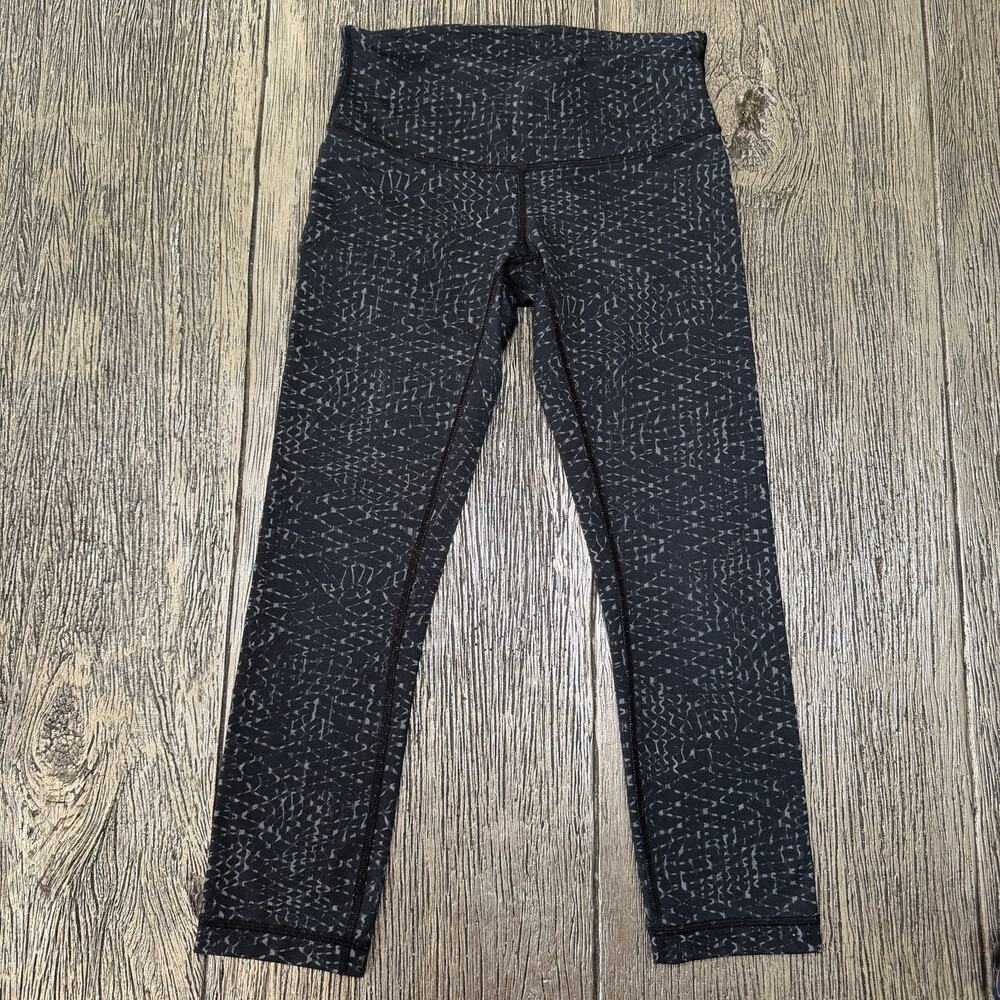 Lululemon Wunder Under Crop III Leggings Pants Samba Snake Battleship Black Sz 4